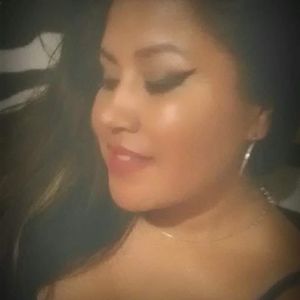 Meet your Posher, Roxanne